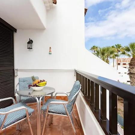 Home2book Américas Beach&pool *